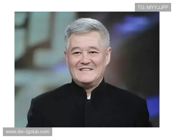 以赵本山支持辽宁足球的关键年份为线索解析时代变迁故事全景脉络 以赵本山支持辽宁足球的关键年份为线索解析时代变迁故事全景脉络